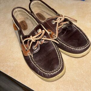Sperry Topsider woman’s two tone deck shoes size 7 1/2